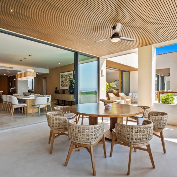 Terrace dining table