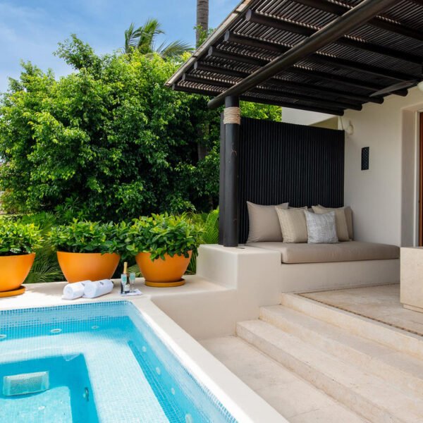 MX Ocean View Villa with Old School Four Seasons Charm Tripwix MX0486 0180