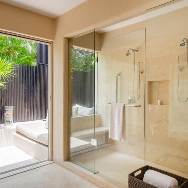 MX Ocean View Villa with Old School Four Seasons Charm Tripwix MX0486 0220